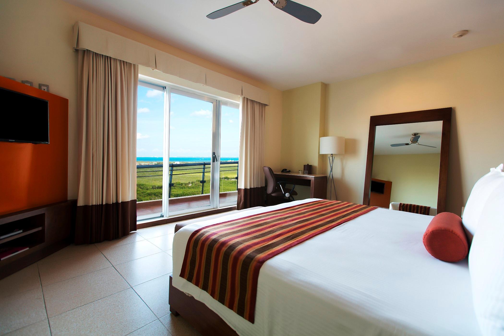 Krystal Urban Cancun & Beach Club מראה חיצוני תמונה