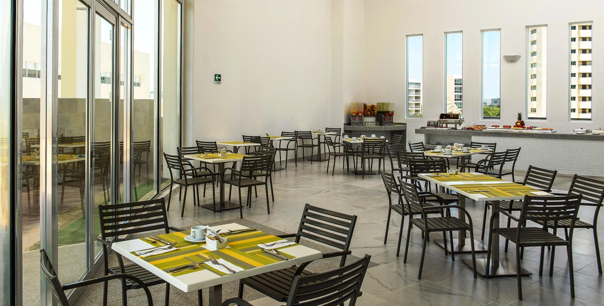Krystal Urban Cancun & Beach Club מראה חיצוני תמונה