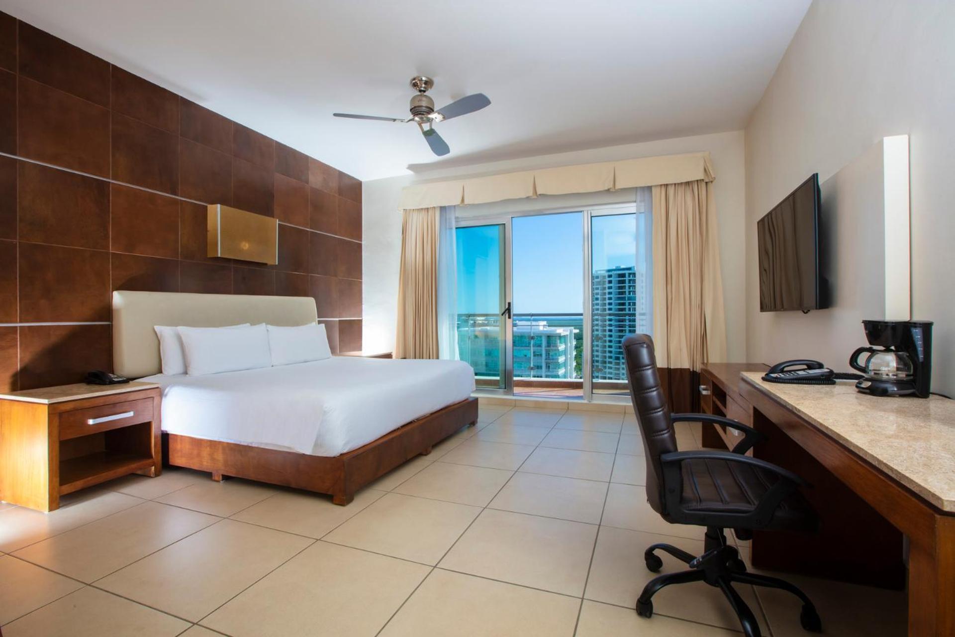 Krystal Urban Cancun & Beach Club מראה חיצוני תמונה